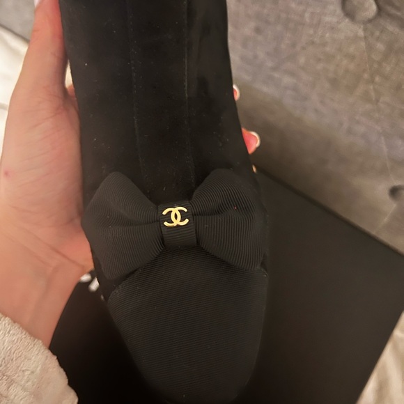 Chanel Swede Short Boots with bow - Picture 12 of 13